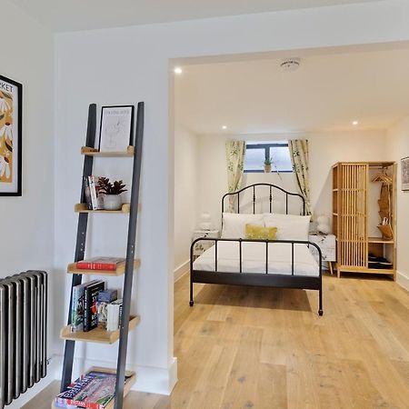 Luxury One Bedroom Greenwich Studio Apartment Near Canary Wharf By Underthedoormat London Eksteriør billede