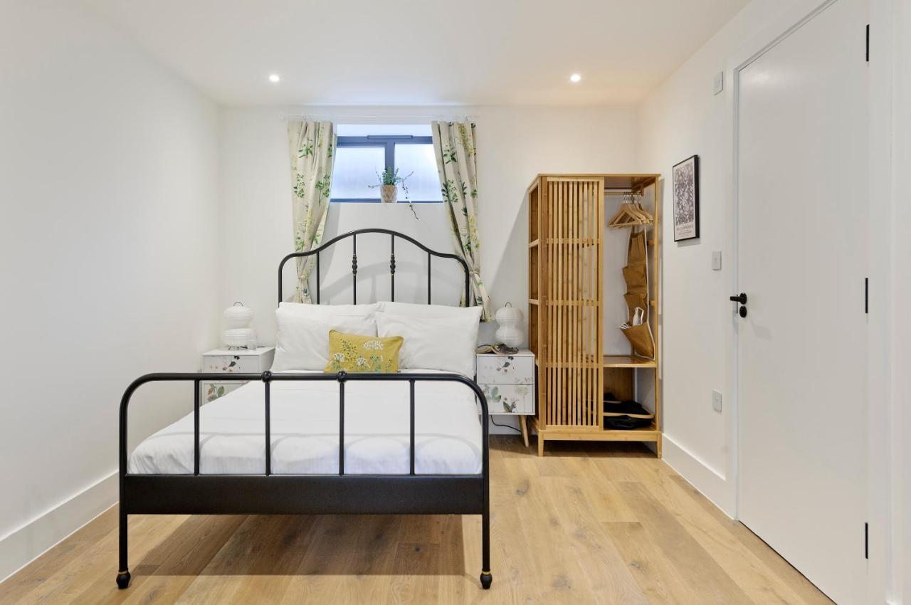 Luxury One Bedroom Greenwich Studio Apartment Near Canary Wharf By Underthedoormat London Eksteriør billede